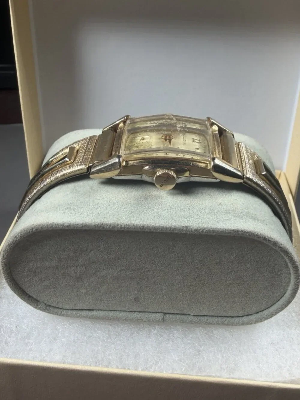 1953 Bulova L3 Curved Tank Manual Wind Wristwatch Small Seconds Runs? AS-IS VTG